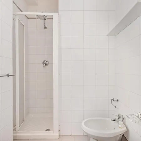 Golden Luxe - Seafront Terrace Next To The